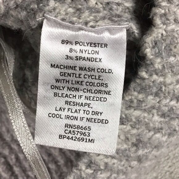 BP Women’s Size S Gray Ribbed Knit V-Neck Pullover Sweater Long Sleeve NWT - Picture 4 of 14